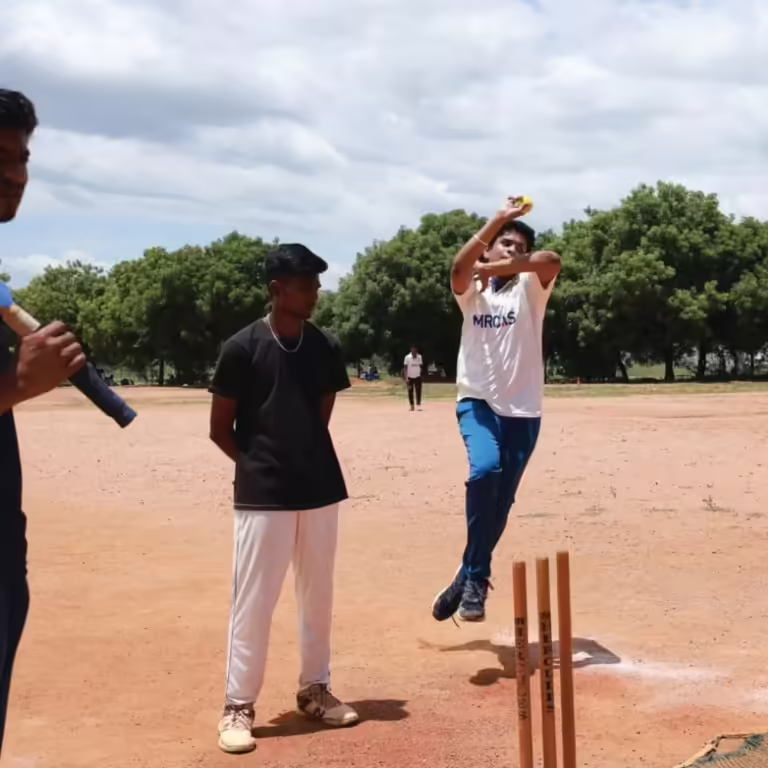 Manikam Ramaswami College Of Arts & Science (mrcas) Department Of Physical Education Organized The Intramural Tournament From 23rd To 28th August To Foster Camaraderie, Teamwork, And Healthy Student Compe (2)